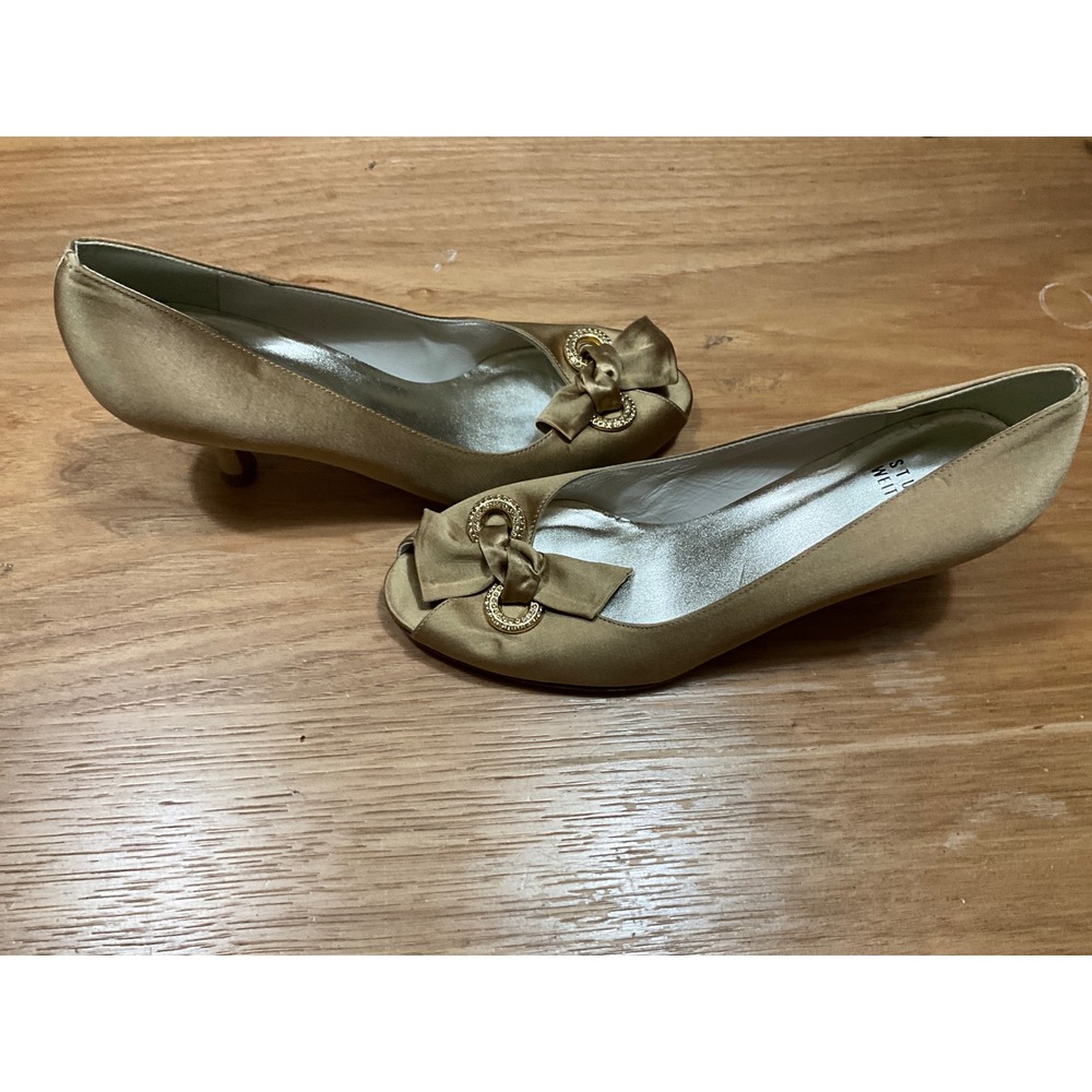 Stuart Weitzman Gold Satin Peep Toe Bow Kitten Heels Pumps AW 03265 Size 6 M